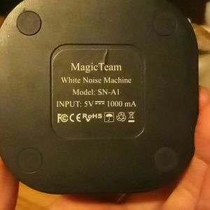 Magic white noise machine